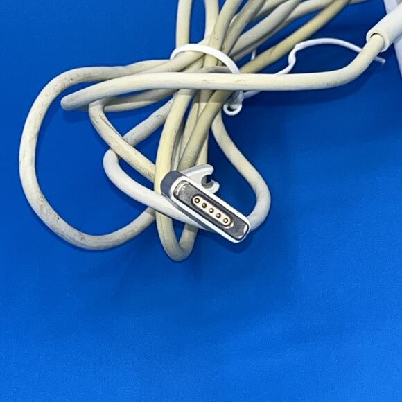 US 45W 14.85V Charger Adapter Power Supply for Apple Macbook Air 11 13" 1436 - Picture 3 of 5